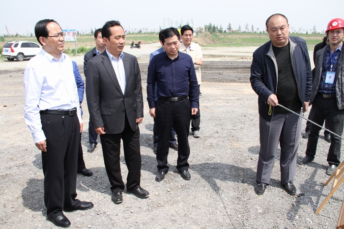 2016-4-19市長李明遠檢查重點工程項目建設 166.jpg